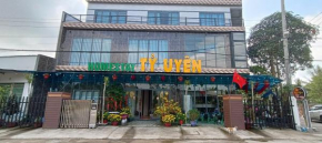 Home Coffee shop Tỷ Uyên